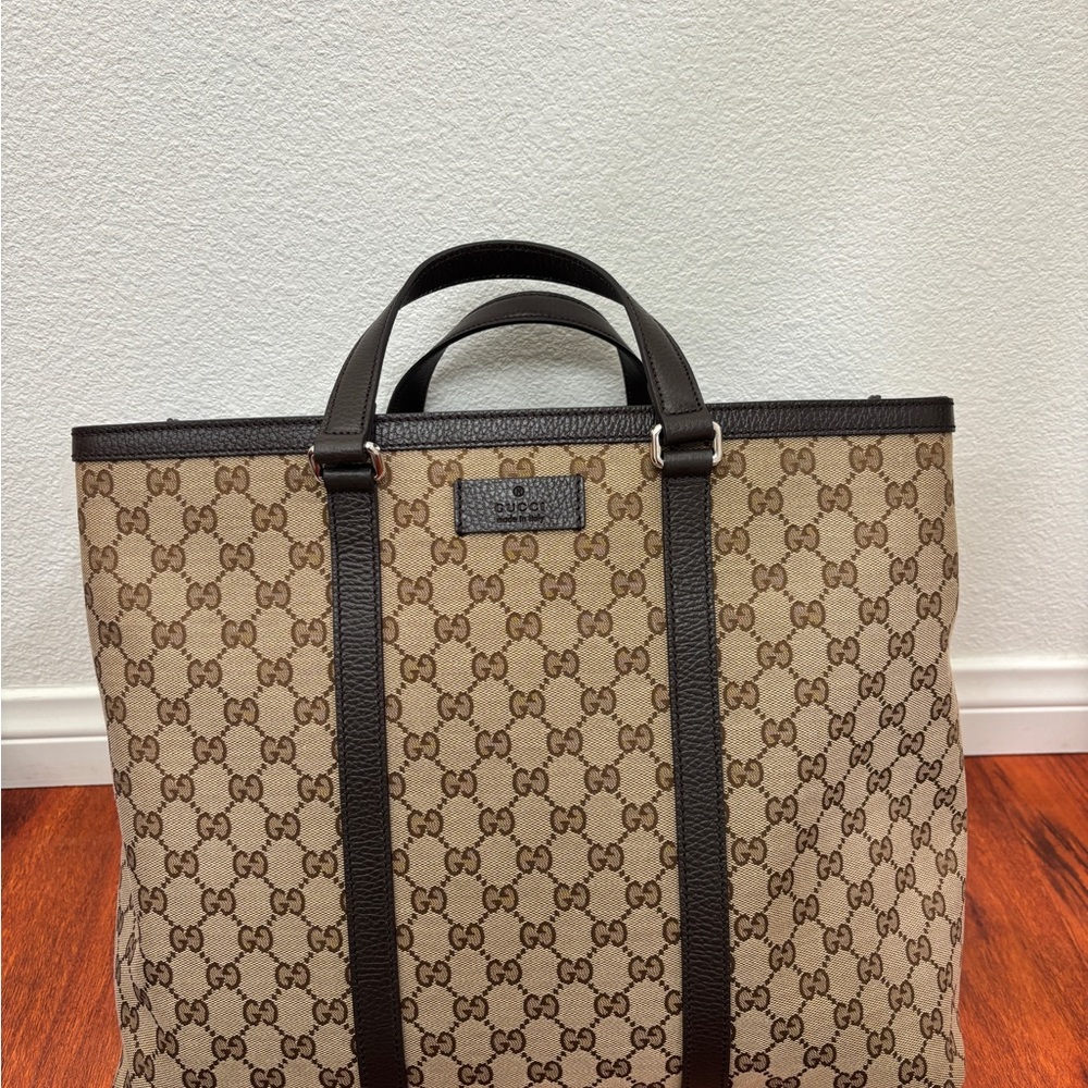 (GUCCI) Brown Monogram Canvas Tote Bag